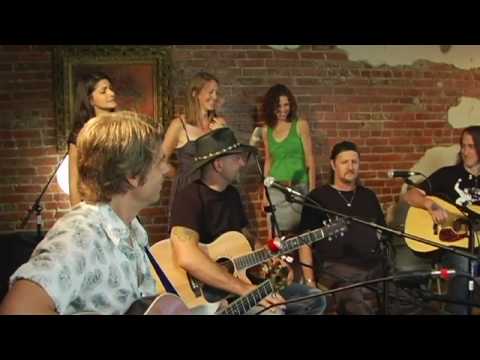 Stonehoney w/ Jimmy LaFave & Red Molly "I Shall Be Released"