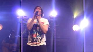 Liquid Confidence - You Me At Six @Doncaster Dome (10/12/10)