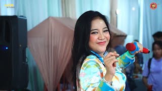 Download lagu PENGOBAT RINDU - LIA DA ( LIVE COVER ) mp3