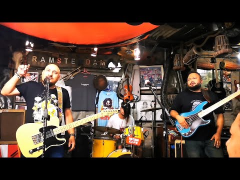The Midnight Riders - Kanchi Nani Blues Live