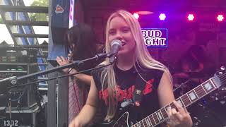 THE ACES - STUCK at Lollapalooza Bud Light Dive Bar. August 5th 2018.