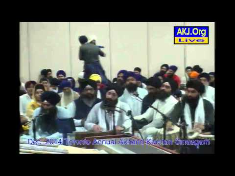089 Toronto Dec. 2014 Smaagam - Raensabaayee Keertan - Bh. Telvinder Singh Jee