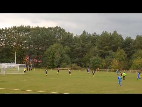 K.O. Pomorze Potęgowo vs Kaszubia Studzienice 3-3 (1-1). Akcja Pomorza.