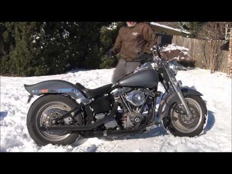 COLD START! One of a Kind HARLEY-DAVIDSON SHOVELHEAD SOFTAIL in the SNOW!