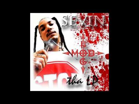 Bizzle ft. Sevin and Kambino-Beamer, Benz or Bently (With Lyrics)