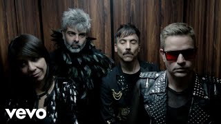 Materia Oscura Lyrics English Translation