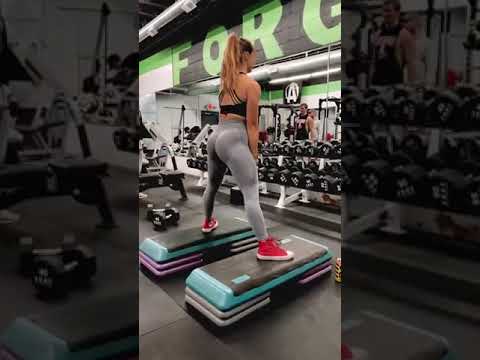 YOUTUBE #shorts Ultimate "Sarah Hot Fitness Model Workout" Challenge #98 | Easy Yoga🏋️