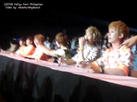 120728 Hallyu Fest Boyfriend as Judges - Calming the Fans
