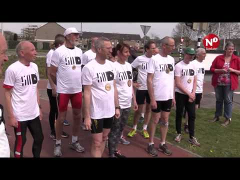 Tegel herinnert aan start bouw Dukenburg