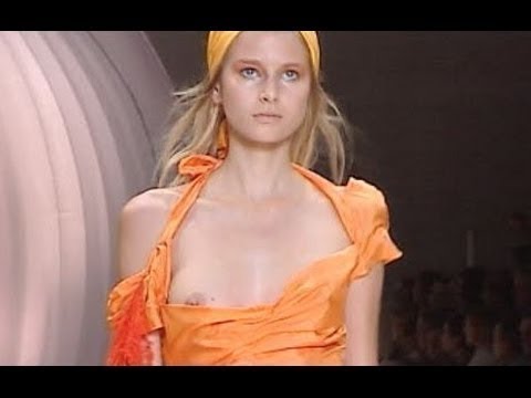 Alberto Zambelli   Milan Italy   Runway Spring Summer 2017  Full Fashion Show   MFW 2016   DASH   Yo