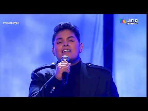 Con Ella    canta Fernando Sujo en La Voz México 2020