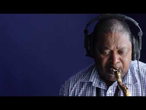 Alfred 'Pee Wee' Ellis in the studio with Redtenbachers Funkestra