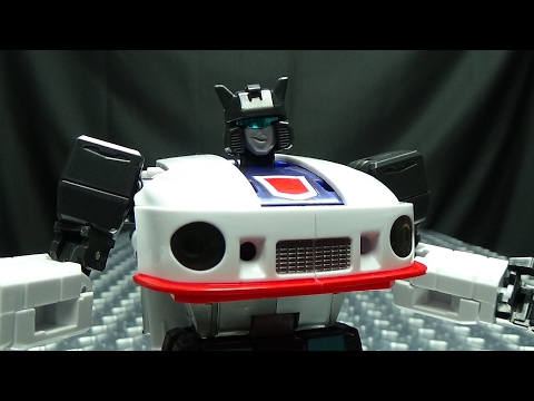 Maketoys DOWNBEAT (Masterpiece Jazz): EmGo's Transformers Reviews N'Stuff