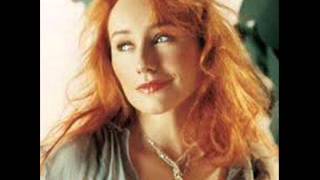Tori Amos - Me And A Gun