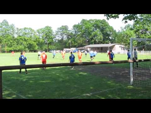 Banik Falco Doubrava B   SK Slavoj Petrvald 05 05 2012 Fragment meczu