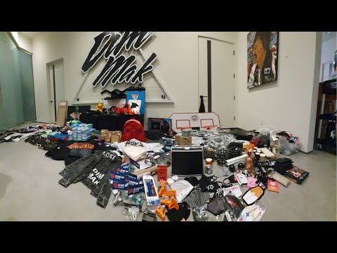 Neo Genesis Unlimted Box Break + $30K of Mystery Box Goodies! | Aoki's Cardhouse