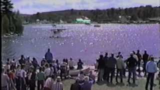 preview picture of video 'Greenville Seaplane Fly In 1980 Take Off Competition'