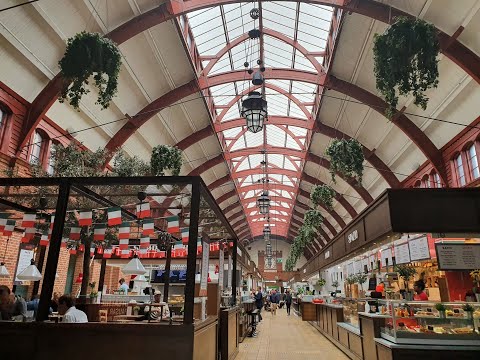 MALMÖ CENTRAL STATION: SWEDEN.