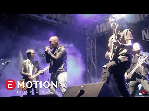 Piyu feat.The Frontmen - Hancur (Official Video)