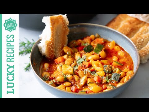 Sommerlicher Bohneneintopf mit buntem Gemüse