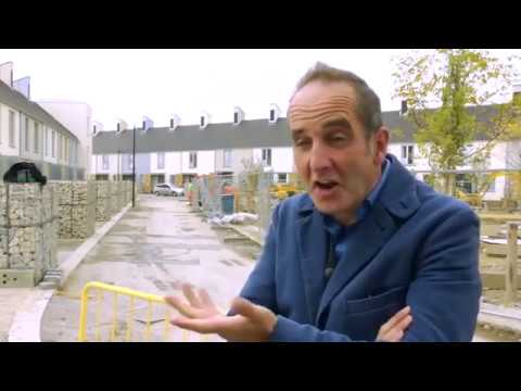 Kevin McCloud builds with hempcrete! from Bringing It Home film