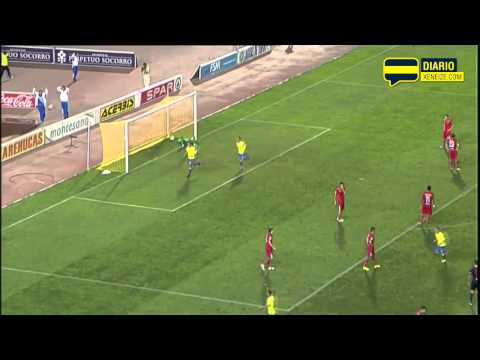 Primer gol de Sergio Araujo ante el Alcorcón