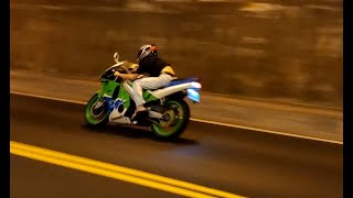 Download lagu ZXR250  Some No Exhaust Flyby トンネル 加速 炸隧道 mp3