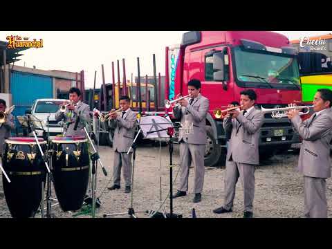 MIX COCHE DE SU MADRE - Banda Show La Huaranchal (VIVO) Huayno