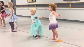 Avril at her dance class!!! ( Friday July 28, 2023 )