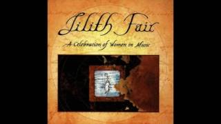 Abra Moore - Four Leaf Clover (Live)