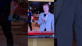 EMT’s accidentally troll live reporter #lol