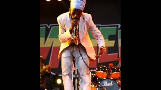 Sizzla - It's A Party  **A Chaka Rastar Exclusive**