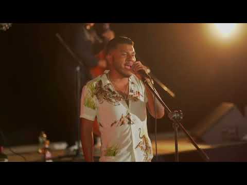 “ME DICEN EL AFRO” — ADALID LÓPEZ Y GRUPO GAFES DE GUERRA (en vivo desde Mazatlán Sinaloa)