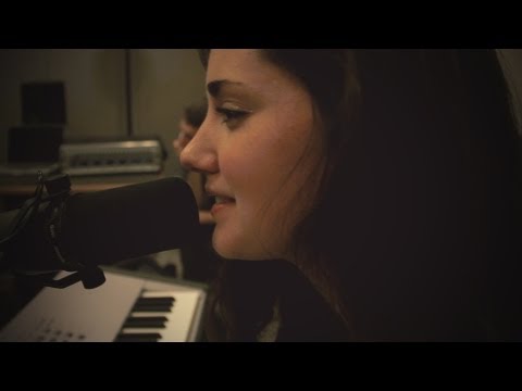 download lagu mp3 mp4 Amy Wood, download mp3 Amy Wood free downloadn, video klip Amy Wood