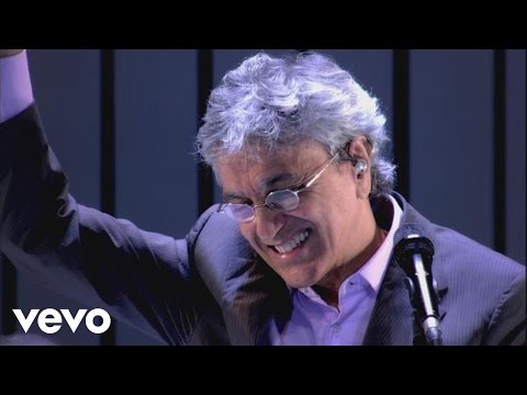 Videoclip de Por Toda a Minha Vida (Exaltação ao Amor) (Ao vivo) — Roberto Carlos