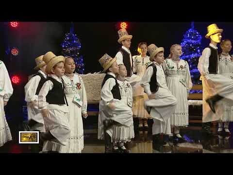 Ansamblul Folcloric Cununița Năzdrăvană - Danț codrenesc (@Tezaur folcloric)