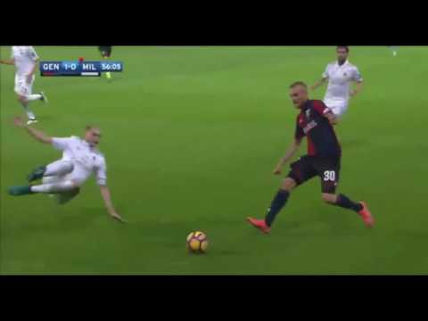 Genoa - Milan 3-0 (25/10/16) - FALLACCIO DI PALETTA SU RIGONI, CARTELLINO ROSSO DIRETTO