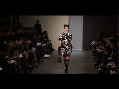 Marni   Fall Winter 2010 2011 Full Edited Show   High Definition
