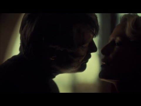 Hannibal & Bedelia kissing