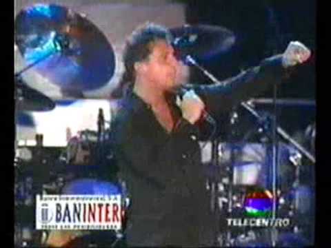 Luis Miguel - Boleros Medley (Live, Santo Domingo 2002)