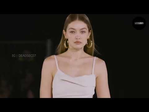 Gigi Hadid | Boss Bitch