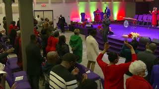 Dr. Claybon Lea, Jr., Senior Pastor – “The Senses of Christmas”