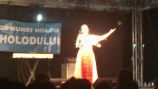 preview picture of video 'Angela Rusu la Zilele Holodului 2012 part 1'