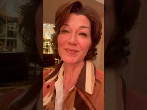 Surprise! New Music TONIGHT! - XoXo Amy