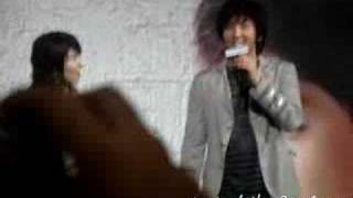 Download lagu Leejunki Dancing in Thailand mp3 Download lagu Leejunki Dancing in Thailand mp3