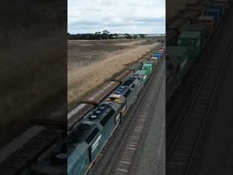 Drone Chasing A Train - 7902v At Gheringhap 13:10 30/3/2022 - PoathTV