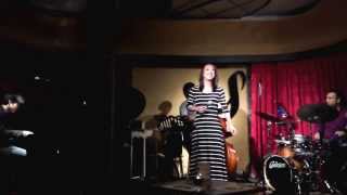 Johnnifer - The days of wine and roses (cover)