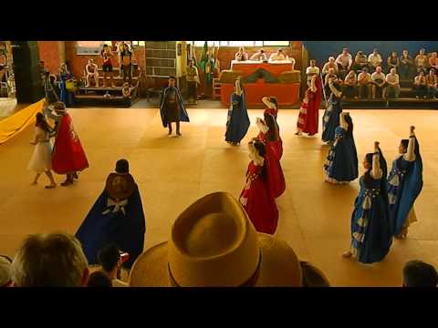 Juvenil CTG Chaleira Preta - Saída de palco FEPART 2013