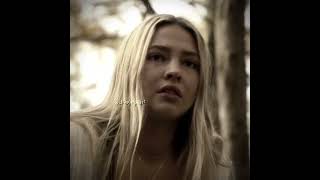 John b would do anything for Sarah and Sarah would do anything for John b😭❤️