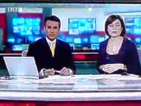 jeremy clarkson in the worlds smallest car on bbc news